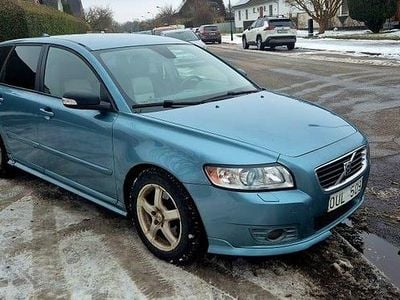 Begagnad Volvo V50 R-Design 136 HK (100 kW) 2010 Kombi