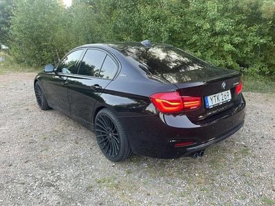 BMW 330e