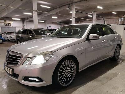 Silver Begagnad 2009 Mercedes E250 Avantgarde Sedan | 99 900 kr (Bra pris)