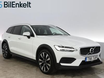 Vit Begagnad 2021 Volvo V60 CC Kombi | 339 800 kr (Marknadspris)