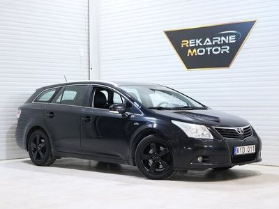 begagnad Toyota Avensis 2.2 Automat 150HK| M-Värme | Skinn | Nyservad