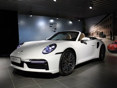 begagnad Porsche 911 Turbo S Cabriolet 992