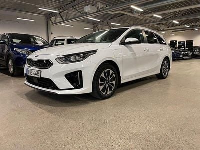 Begagnad Kia Ceed Sportswagon 141 HK (103 kW) 2021 Vit Kombi