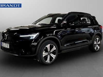 Svart Begagnad 2023 Volvo XC40 Single Motor SUV | 324 900 kr (Marknadspris)