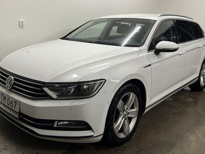 Begagnad VW Passat GT 190 HK (139 kW) 2015 Vit Kombi
