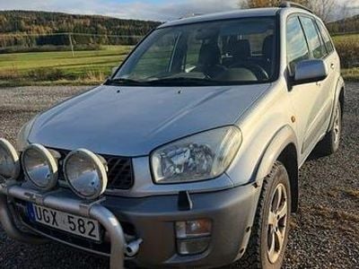 Begagnad 2003 Toyota RAV4 SUV | 28 000 kr (Marknadspris)