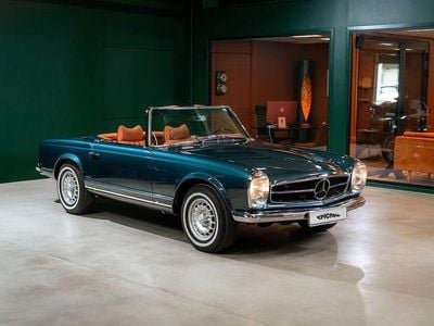 Mörkblå Begagnad 1968 Mercedes SL280 Cab | 2 199 900 kr