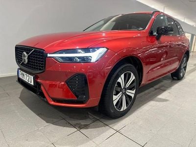 Begagnad Volvo XC60 Plus 462 HK (339 kW) 2023 Röd SUV