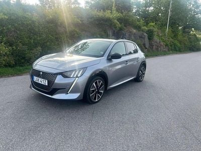 Begagnad Peugeot e-208 GT-line 100 kW (136 HK) 2021 Halvkombi