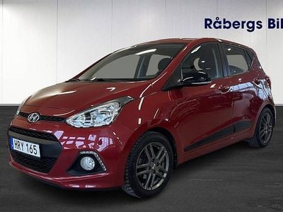 Röd Begagnad 2015 Hyundai i10 Halvkombi | 99 800 kr (Dyr)