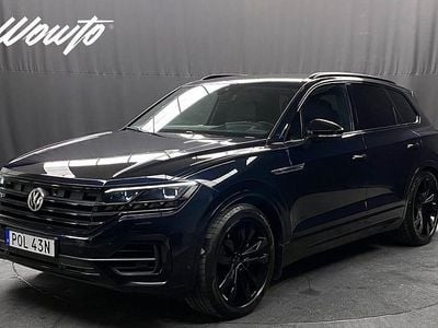 Begagnad VW Touareg R-line 286 HK (210 kW) 2020 Mörkblå SUV