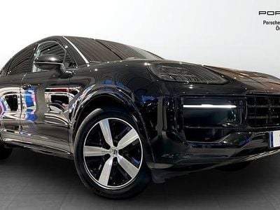Chromite black metallic Begagnad 2024 Porsche Cayenne SUV | 1 145 000 kr