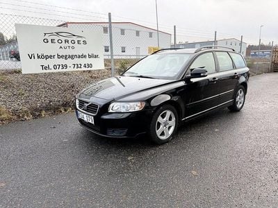 Svart Begagnad 2009 Volvo V50 Momentum Kombi | 35 000 kr (Bra pris)