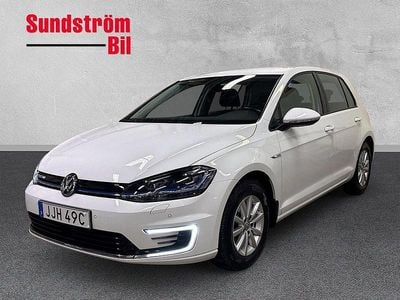Begagnad VW e-Golf 100 kW (136 HK) 2019 Vit Halvkombi