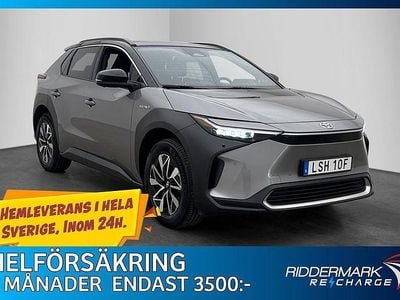Silver Begagnad 2022 Toyota bZ4X Executive SUV | 379 900 kr (Marknadspris)