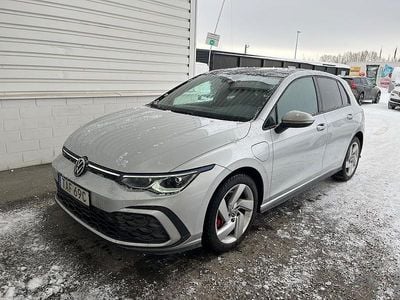 Begagnad VW Golf VIII GTE 245 HK (180 kW) 2022 Silver Halvkombi