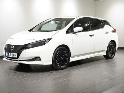 Vit Begagnad 2022 Nissan Leaf 360º Halvkombi | 174 900 kr (Marknadspris)