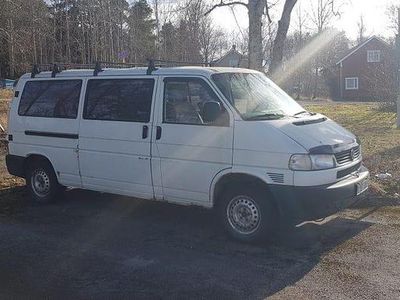 Begagnad 1999 VW Caravelle Minibuss | 20 000 kr
