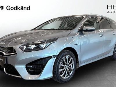 Begagnad Kia Ceed 141 HK (103 kW) 2024 Grå Halvkombi