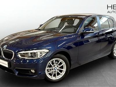 Begagnad BMW 118 Advantage 150 HK (110 kW) 2015 Blå Halvkombi
