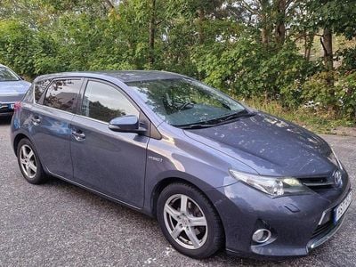 Toyota Auris Hybrid