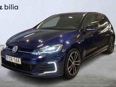 Blå Begagnad 2020 VW Golf VII GTE Halvkombi | 214 900 kr