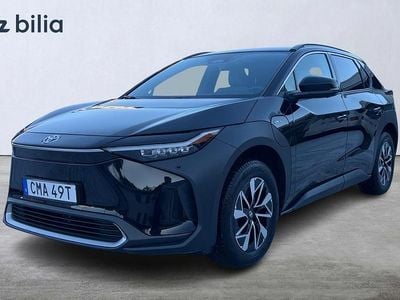 Begagnad Toyota bZ4X Executive 252 kW (343 HK) 2024 Svart SUV