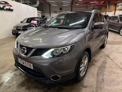 Grå Begagnad 2017 Nissan Qashqai SUV | 124 900 kr (Marknadspris)