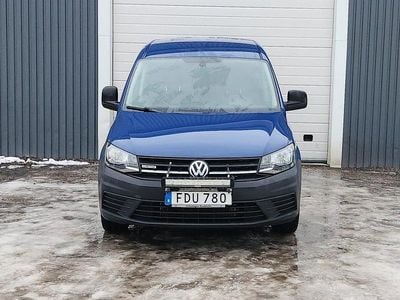 Blå Begagnad 2016 VW Caddy Maxi Minibuss | 99 000 kr (Marknadspris)