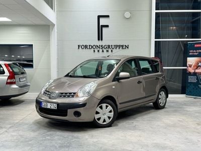 Begagnad Nissan Note 89 HK (65 kW) 2008 Ljusbrun (brun) Minibuss