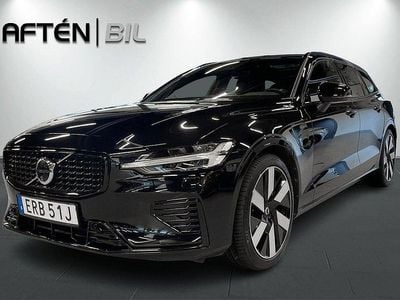 Svart (onyx black metallic) Begagnad 2023 Volvo V60 Ultimate Kombi | 539 800 kr (Dyr)
