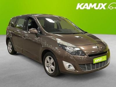 Begagnad Renault Grand Scénic III 131 HK (96 kW) 2011 Brun Minibuss