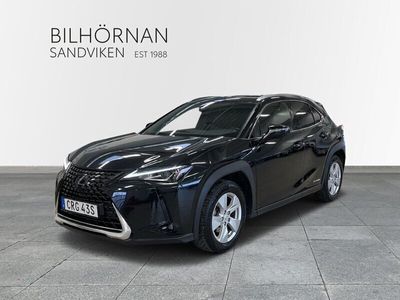 begagnad Lexus UX 250h E-Four AWD Premium Teknik Taklucka Vinterhjul