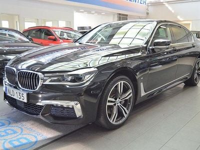 Svart Begagnad 2017 BMW 740 M Sport Sedan | 399 000 kr