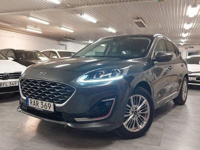 begagnad Ford Kuga Plug-In Hybrid Vignale Panorama Drag E-CVT