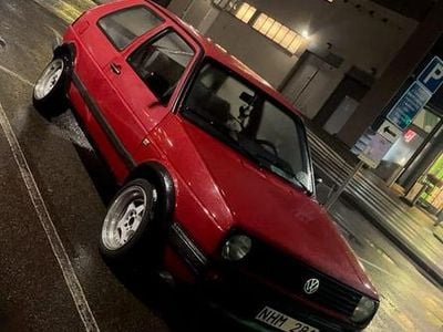 Begagnad VW Golf II 90 HK (66 kW) 1988 Halvkombi