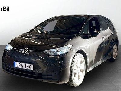 Mörkgrå Begagnad 2023 VW ID.3 Pro Performance Halvkombi | 273 500 kr (Marknadspris)