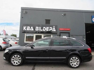 Begagnad Skoda Superb 170 HK (125 kW) 2010 Svart Kombi