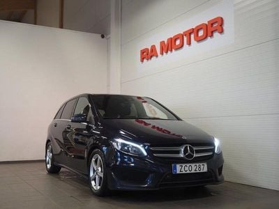Mörkblå Begagnad 2017 Mercedes 200 AMG Halvkombi | 149 900 kr