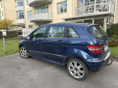 Mercedes B170