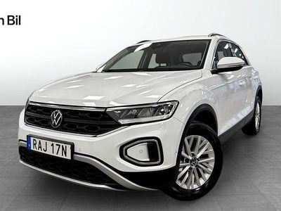 Pure white Begagnad 2023 VW T-Roc SUV | 259 900 kr (Marknadspris)