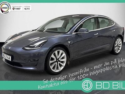 Grå Begagnad 2020 Tesla Model 3 Long Range AWD Sedan | 279 900 kr (Bra pris)