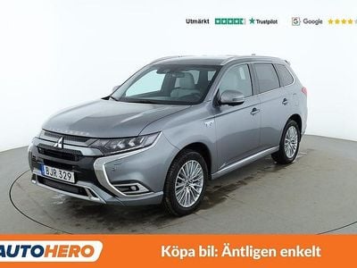 Begagnad Mitsubishi Outlander P-HEV 224 HK (164 kW) 2019 Silver SUV