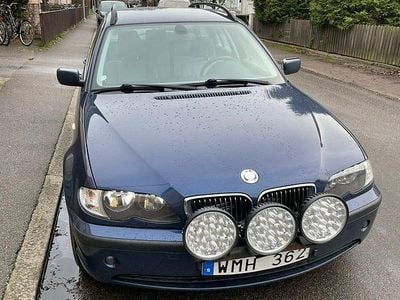 Begagnad BMW 320 170 HK (125 kW) 2005 Kombi