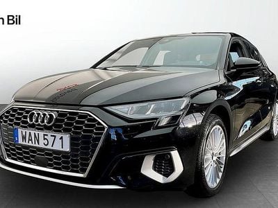 Svart Begagnad 2023 Audi A3 Sportback Advanced Plus Halvkombi | 299 000 kr (Lite dyr)