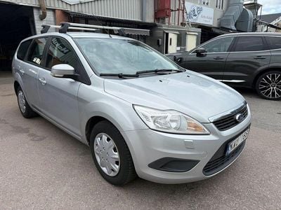 Grå Begagnad 2011 Ford Focus Trend Kombi | 29 800 kr (Bra pris)