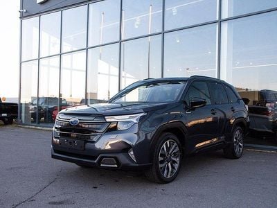 Grå Ny 2025 Subaru Forester SUV | 439 900 kr (Lite dyr)