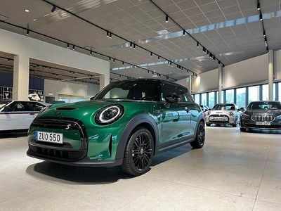 Grön Begagnad 2022 Mini Cooper SE Halvkombi | 189 000 kr (Marknadspris)