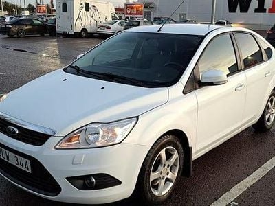 Begagnad 2011 Ford Focus Halvkombi | 35 000 kr (Bra pris)