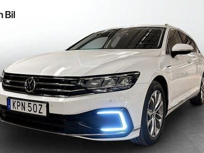 Begagnad VW Passat GTE 156 HK (114 kW) 2020 Pure white